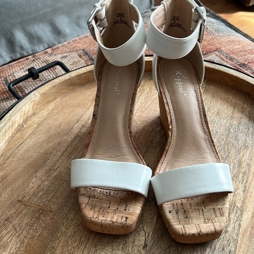 Wedge Sandals - Picture 3 of 3